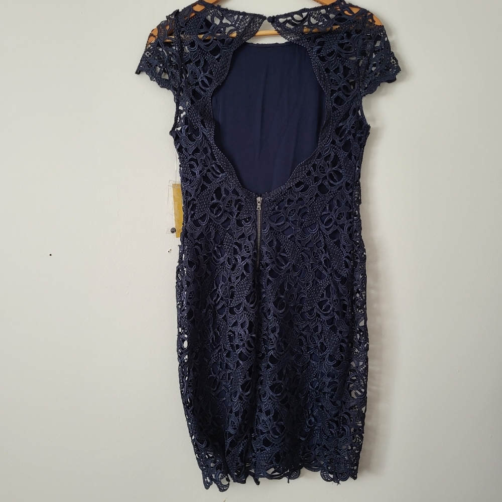 Alice + Olivia Clover Open Back Lace Navy Dress Wedding Cocktail Party - Picture 7 of 8